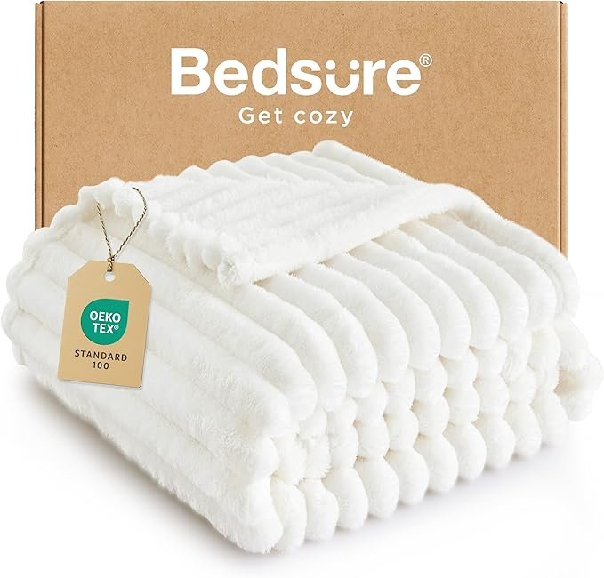Bedsure White Throw Blanket – A Soft Touch to Your Smart Home Setup